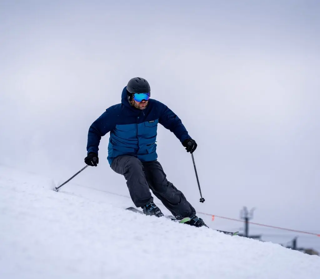 Matt Skiing